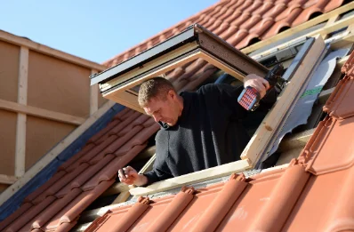Pose de fenêtres de toit Velux à Sébeville